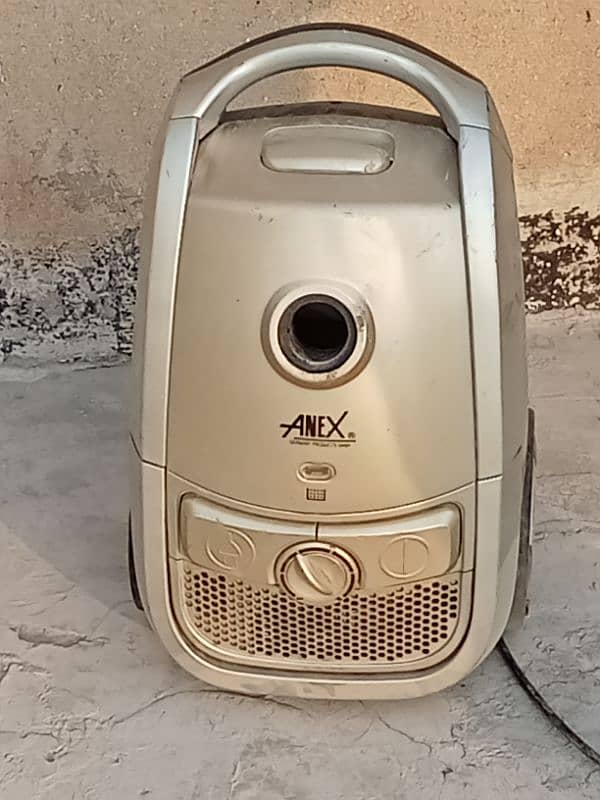 Anex Branded Germany vacuum cleaner 2