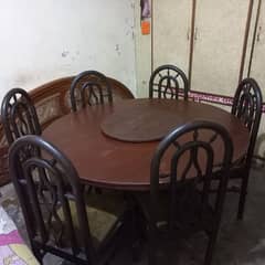 Dining table for sale.