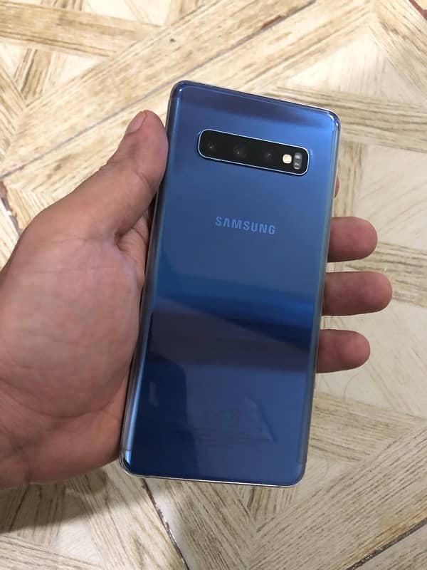 Samsumg S10 Not PTA (Sim Locked) 1