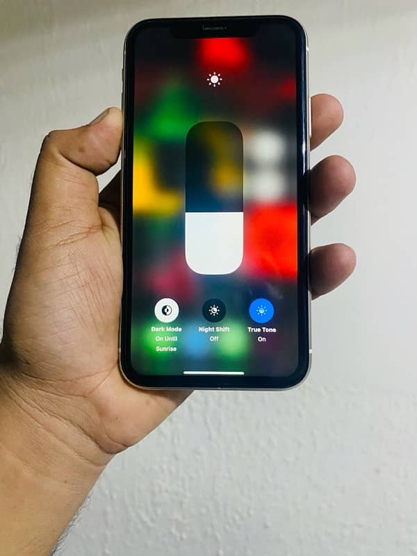 IPHONE 11 PTA APROVE ALL OK SET ALL WORKING SCRATCHLESS PHONE 2