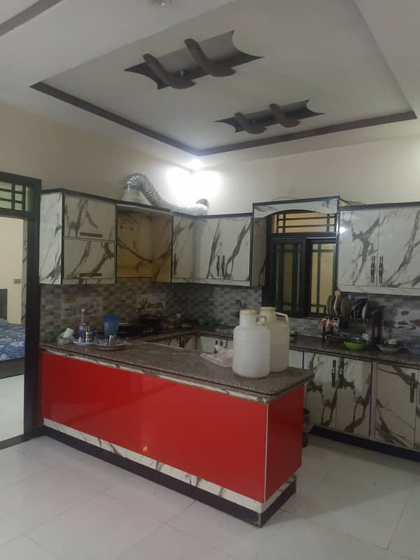 Outclass Portion 400 Sq yards 4 Bed DD Ground Floor in PIA Society Gulistan e Jauhar 10