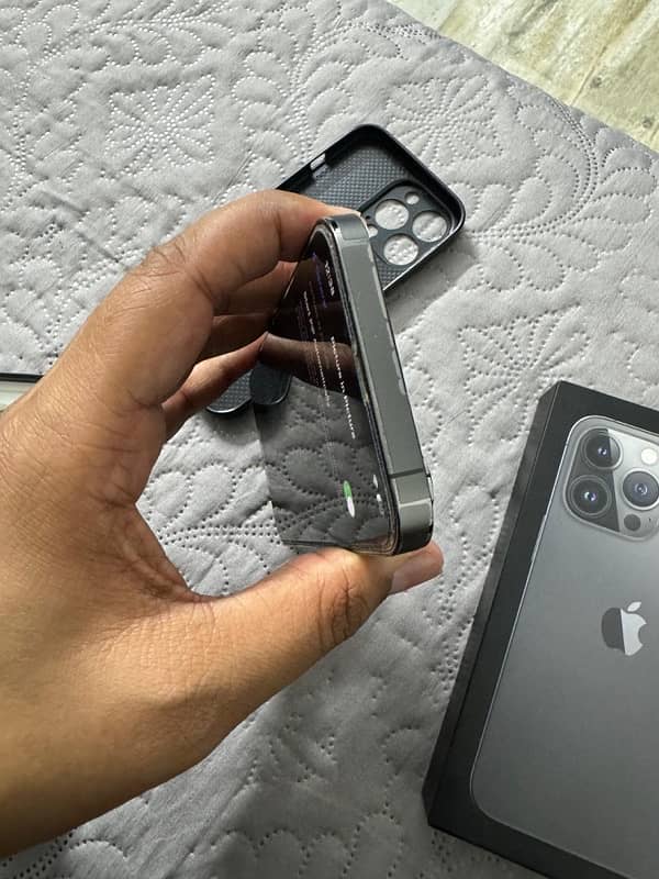 apply iphone 13 pro 128gb factory unlock complete box non pta 5