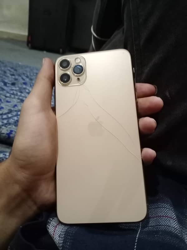 iphone 11 pro max 256 non pta 3