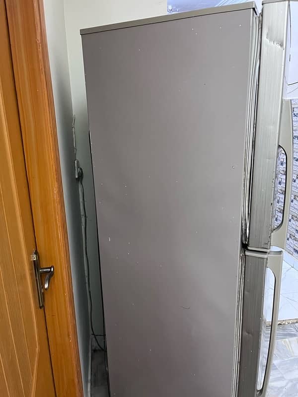 Pel Arctic Full Size Refrigerator 1