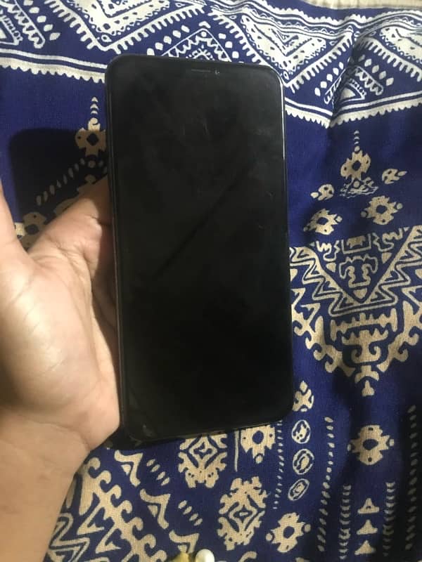 iPhone XS Max bypass 1