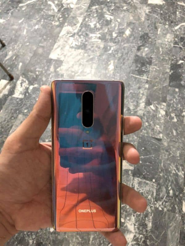 oneplus8 5G 10/10 condition 0