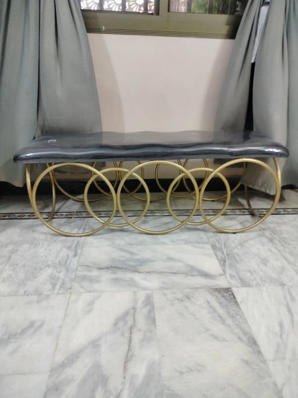 beautiful metal sitting sethi for sale 1