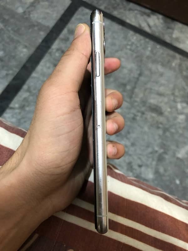 iphone 11 pro max fu non pta 6