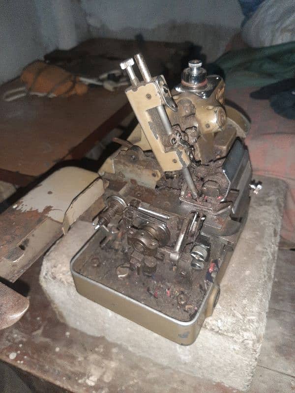 Overlock Machine 5