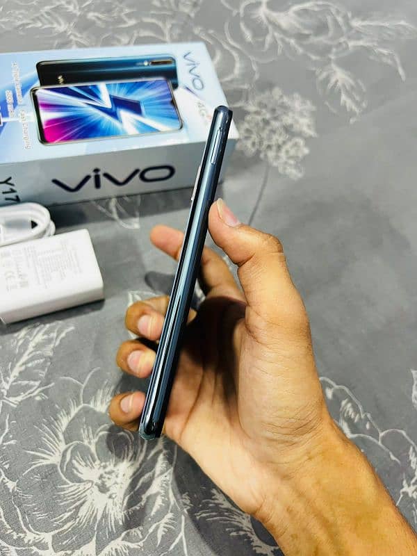 Vivo Y17 8gb 256gb PTA approved With Box Charger 3