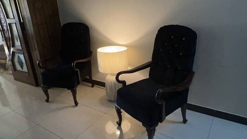 2 chairs for sale 1