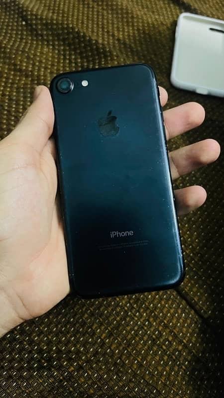 iPhone 7 - 32GB PTA APPROVED | Everything working 2