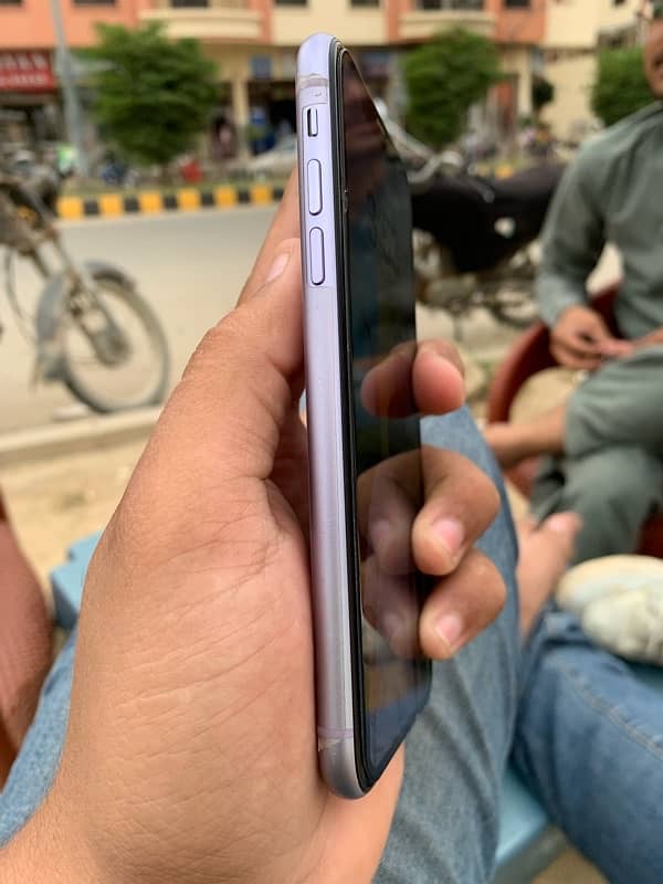 iphone 11 128gb 7