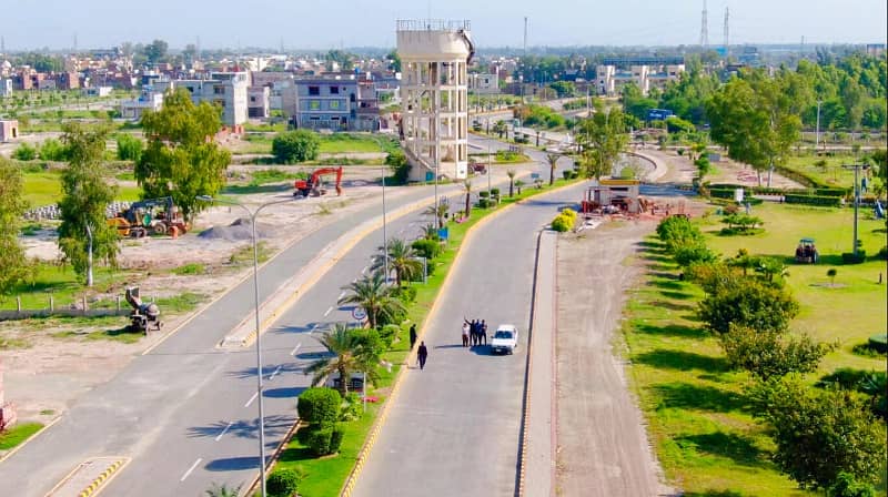 10 Marla On Ground Plot For Sale On 85 Feet Road In Lahore Motorway City 18