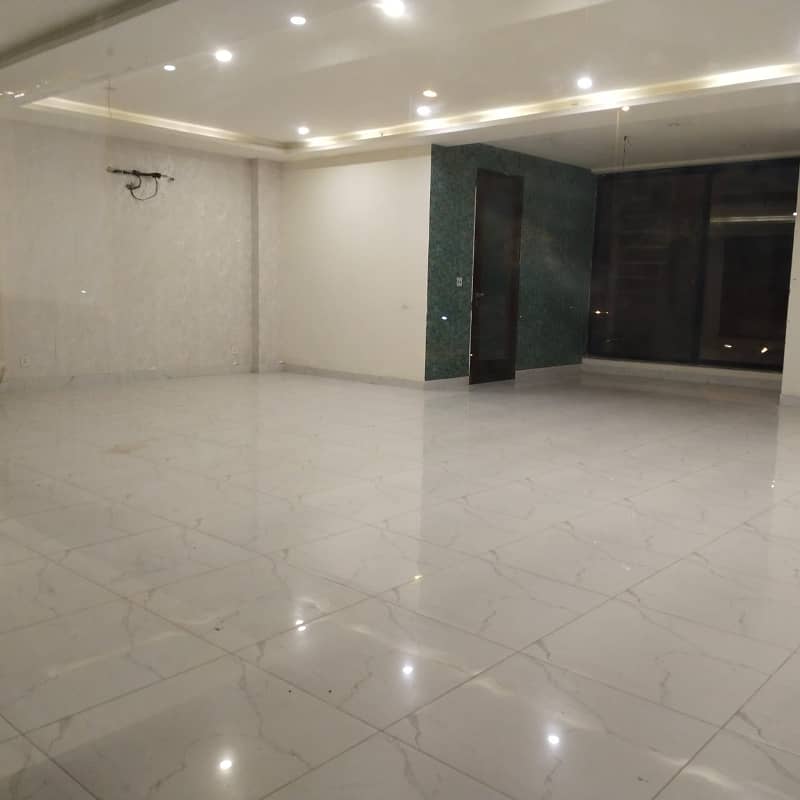 5 Marla Ground Floor Non-Furnished Commercial Hall Available For Rent Bahria Town Lahore 8