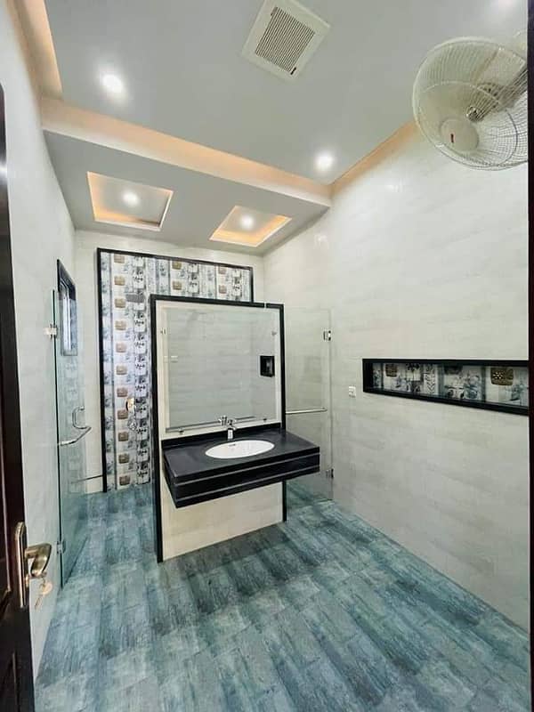 1 Kanal Luxury Non Furnished House Available For Rentn In Bahria Town Lahore 16