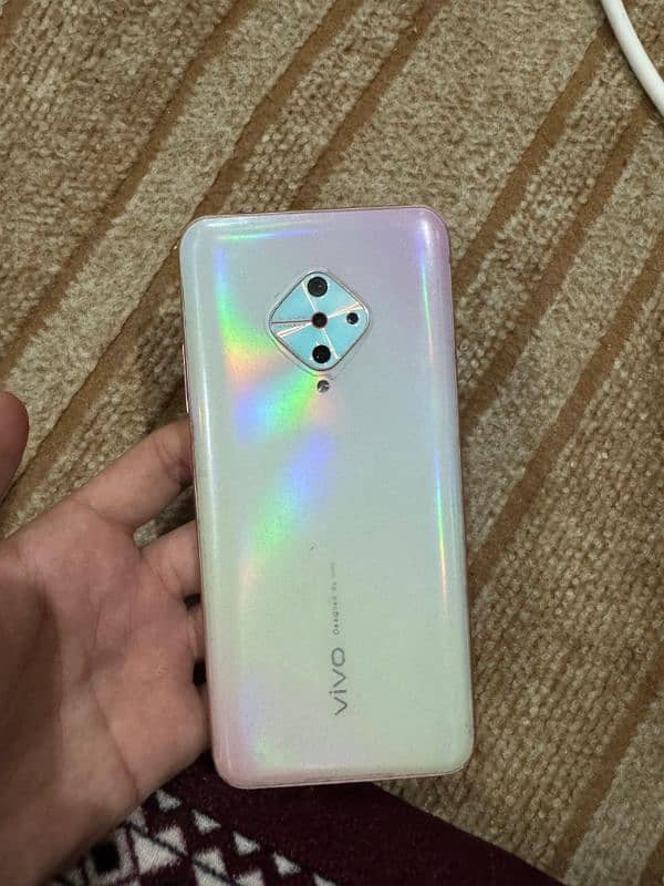 VIVO S1 Pro 8/128 0