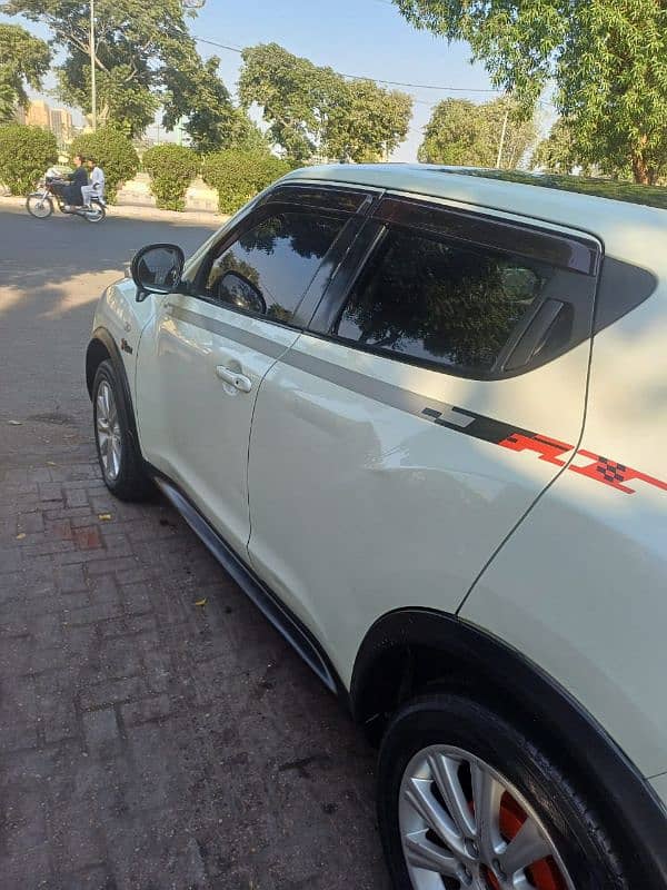 Nissan Juke 2010 5