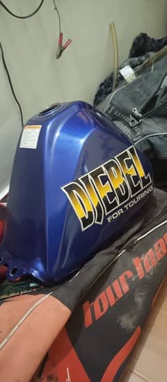 SUZUKI  DJEBEL 250cc Fuel Tank -Original