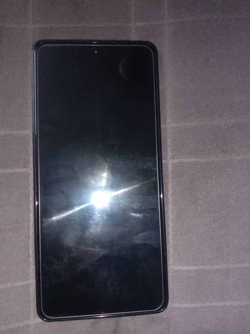 Tecno Camon 20, 8 GB Ram+ 256 Gb 1