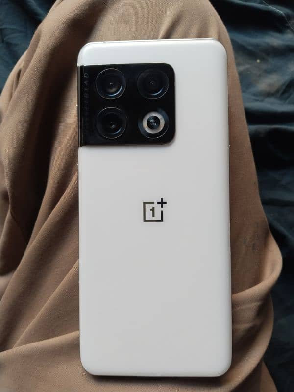 one plus 10pro panda edition 0