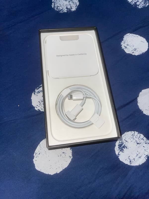 iphone 12 pro max 256gb with box and cable 1