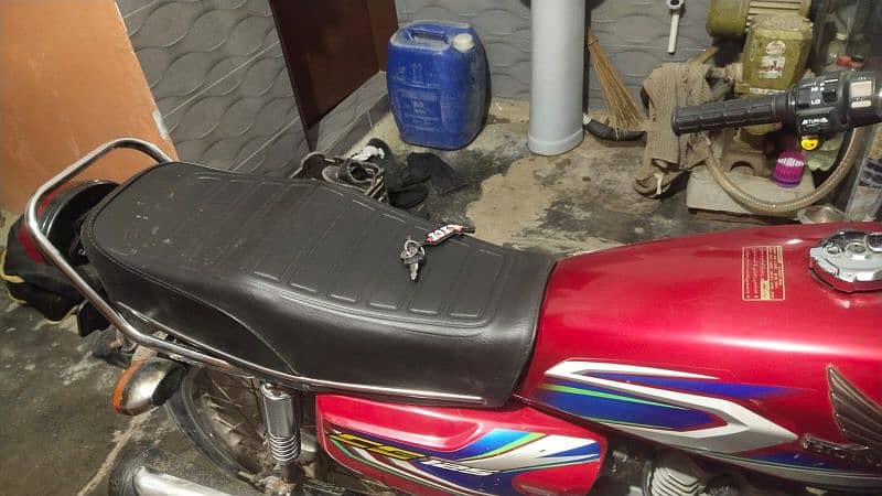 Honda Cg 125 mint condition 4