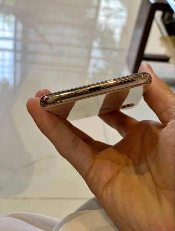 iPhone xs  64gb 1