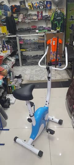 COMPACT EXERCISE BIKE