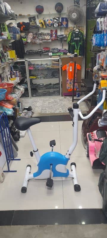 COMPACT EXERCISE BIKE 2