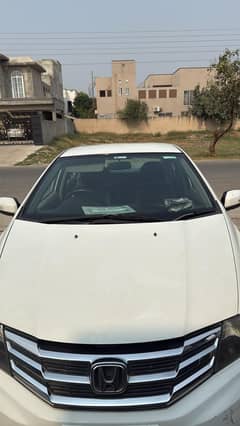 Honda City (2016) - Family-Owned, Excellent Condition