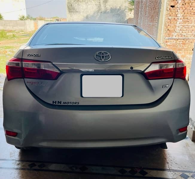 Toyota Corolla GLI 2016 Automatic 2