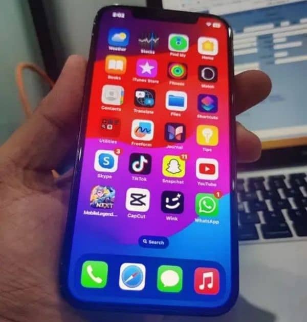 I phone 12 pro max 1