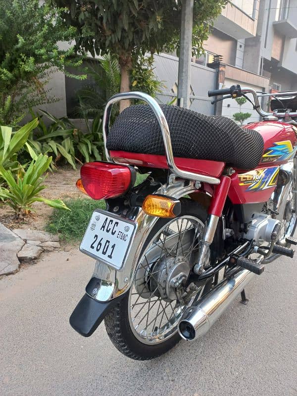 Honda CD 70 2021 model in new condition 6