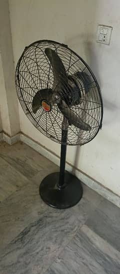 12W Solar fan. Used 12 wat solar fan shaheen brand