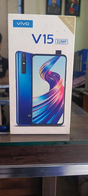 vivo v 6gb 64 gb box charger available 3