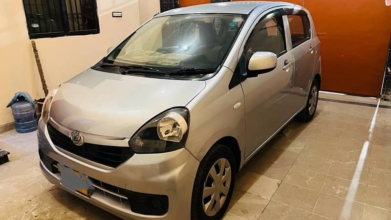 Daihatsu Mira 2014 1