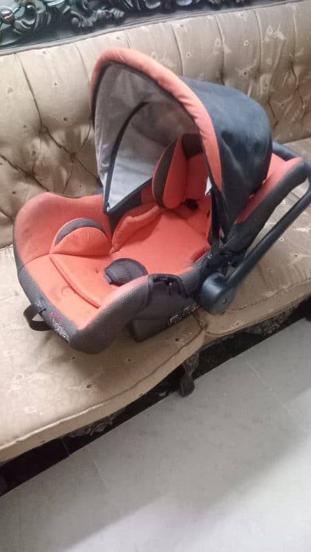 baby carry cot 0