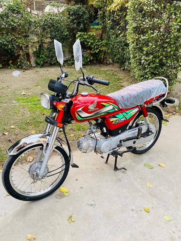 Honda cd 70 total genuine urgent sale 3