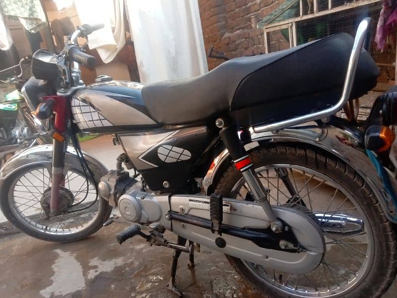 Call Or whatsappp 03155057572 Honda 70 2021 model Islamabad number 2