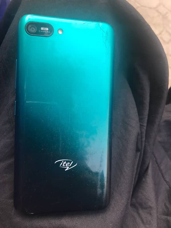 itel a25 pro 4