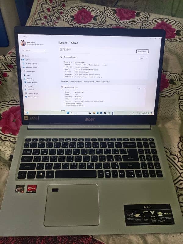 Acer Aspire 5 AMD Ryzen 5500 with Radeon graphics 1