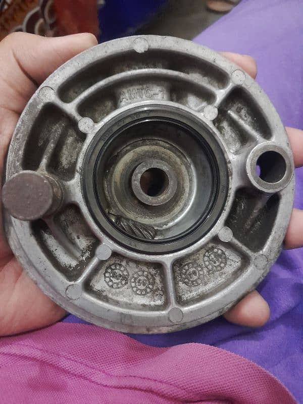 HONDA 125 Parts hub. switch &clinder poiten 6