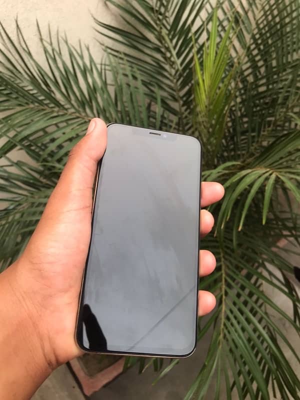 iPhone XS  max non pta 1