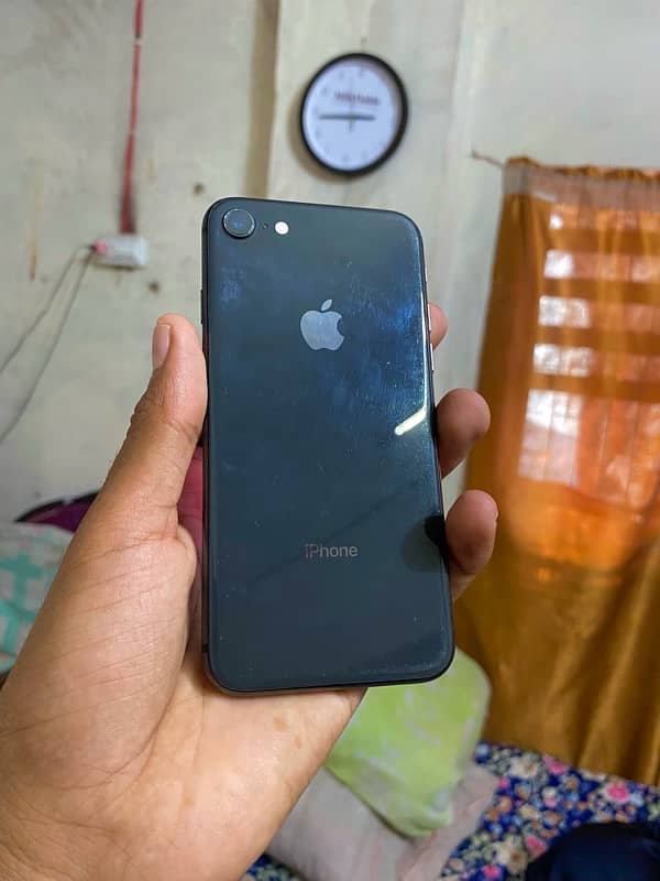 iPhone 8 Non Pta 64 Gb 4