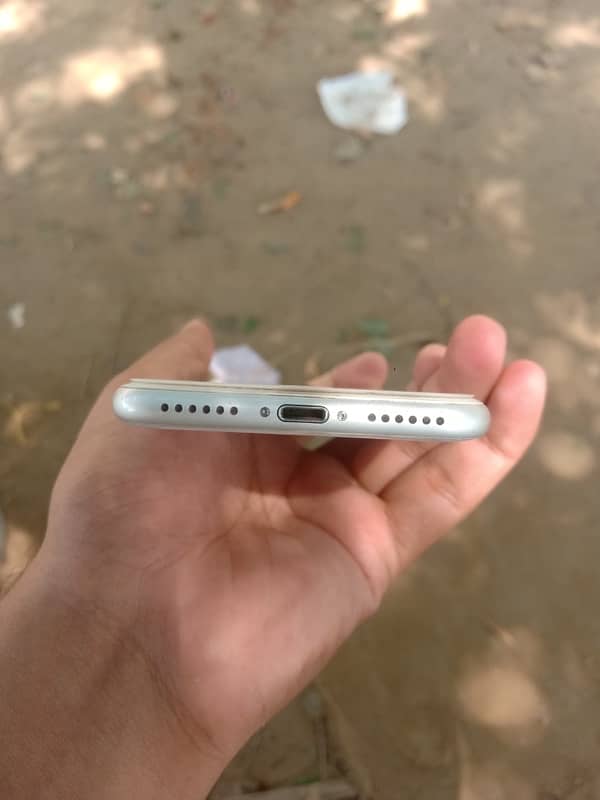 iPhone 8 non pta 3