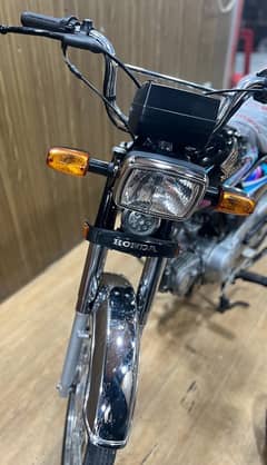 Honda cd 70 (2024) black edition 0