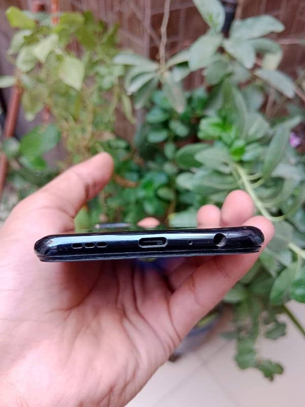 vivo s1 for urgent sale 4