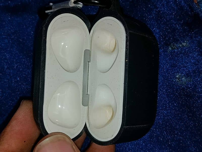 apple airpods generation 3  all good 03114114518 4