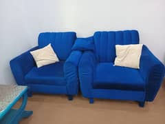 5 seater sofa 2 month use 10 by 10 condition